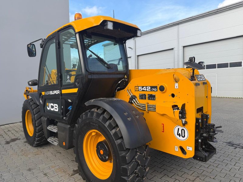 Ładowarka teleskopowa JCB 542-70 AgriSuper 4,2tony 7 metrów, rok prod.2020
