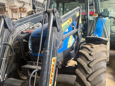 Ciągnik rolniczy New Holland TL100 rok prod. 2007