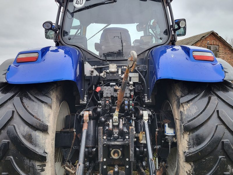 New holland t7.220ac wom, Pneumatyka
